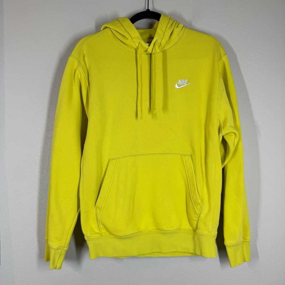 Nike Sportswear Club Fleece Hoodie Sweatshirt Neon Yellow Men’s Small BV2654-765